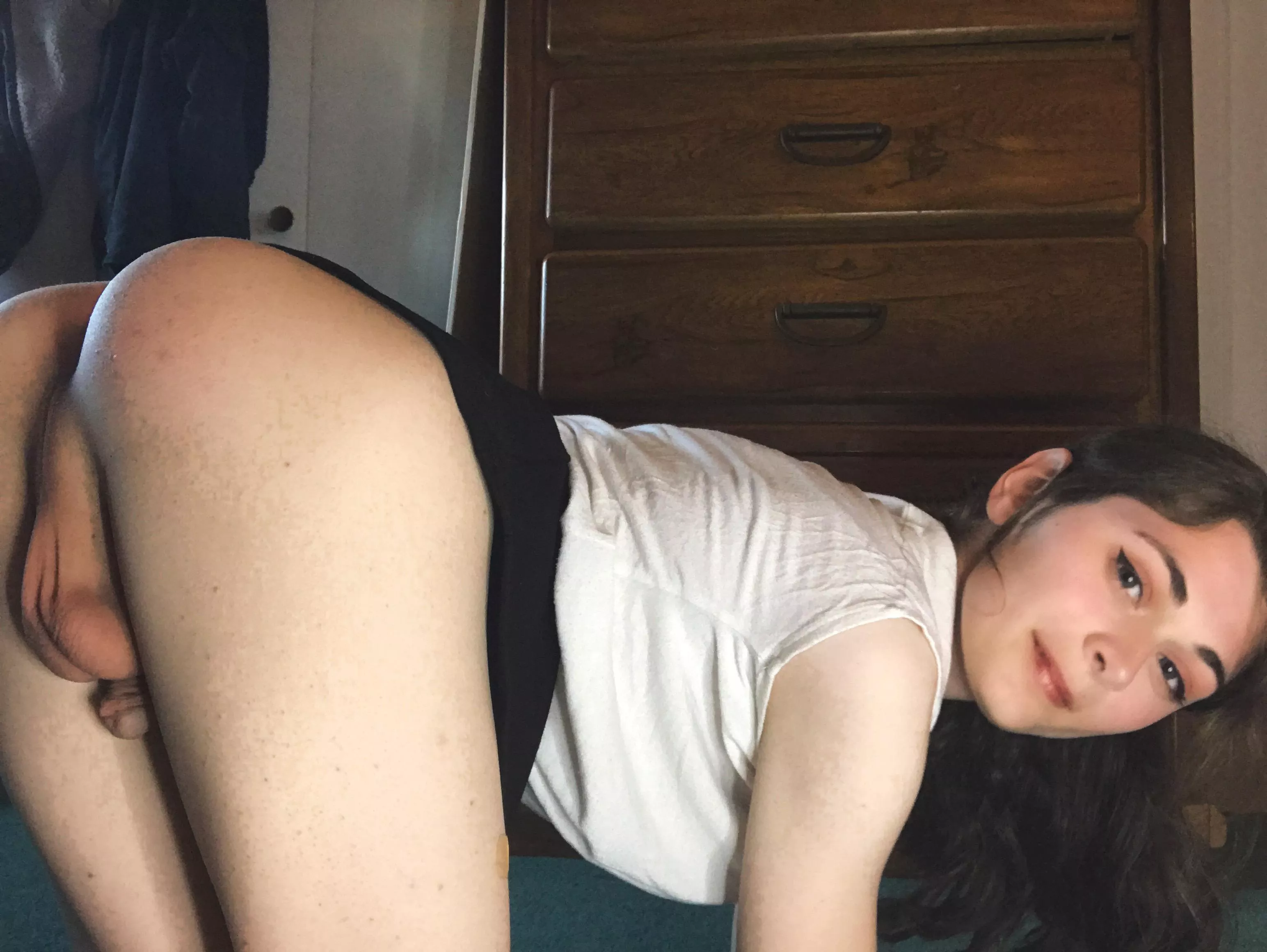 Whatcha doing back there? ^_^