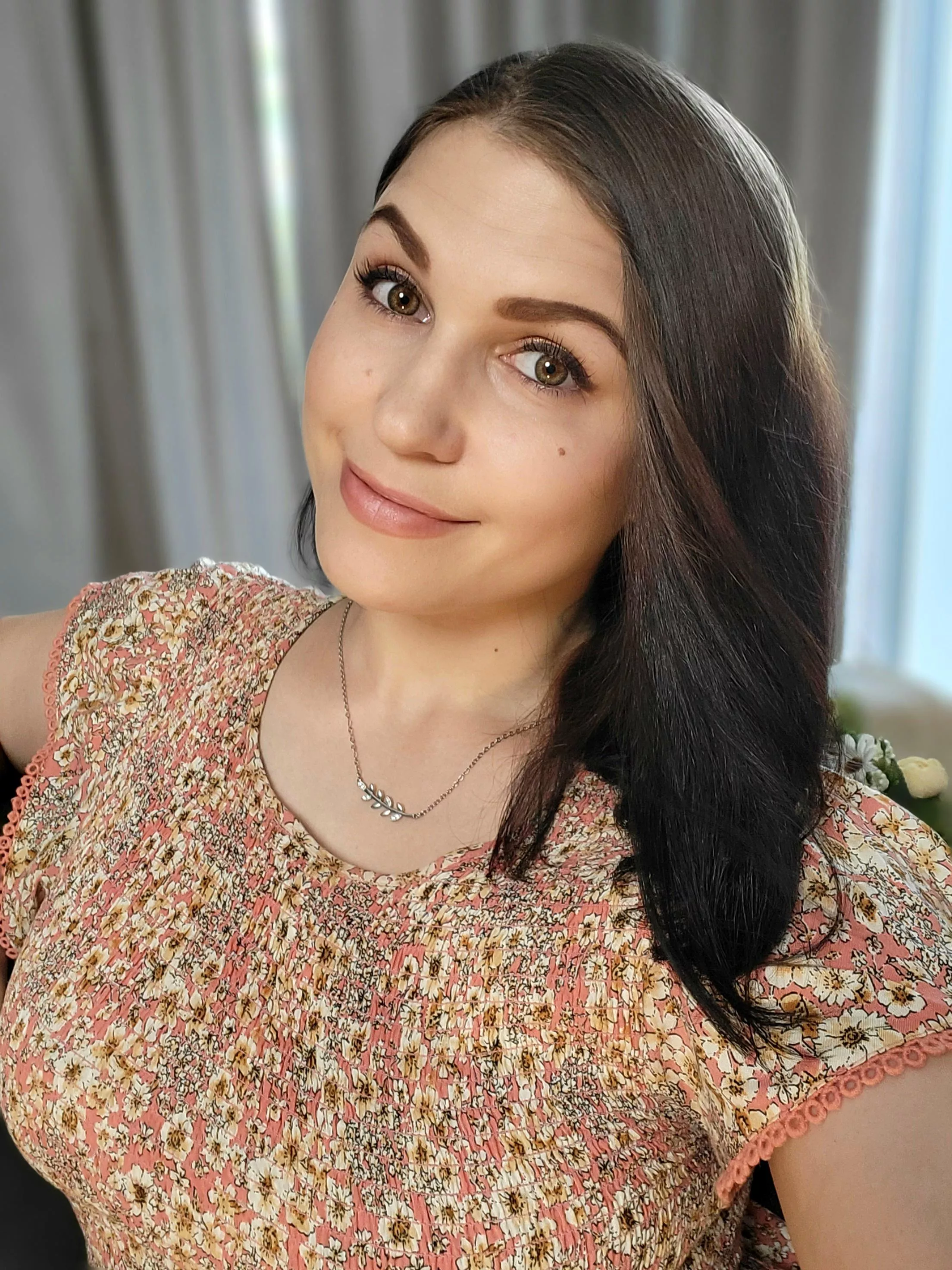 Heyy feeling frisky today 😛 @chaturbate [Tiny_hat]