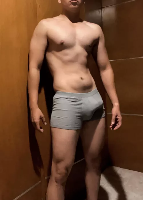 Hi, im peter. Ig: peterpit_of