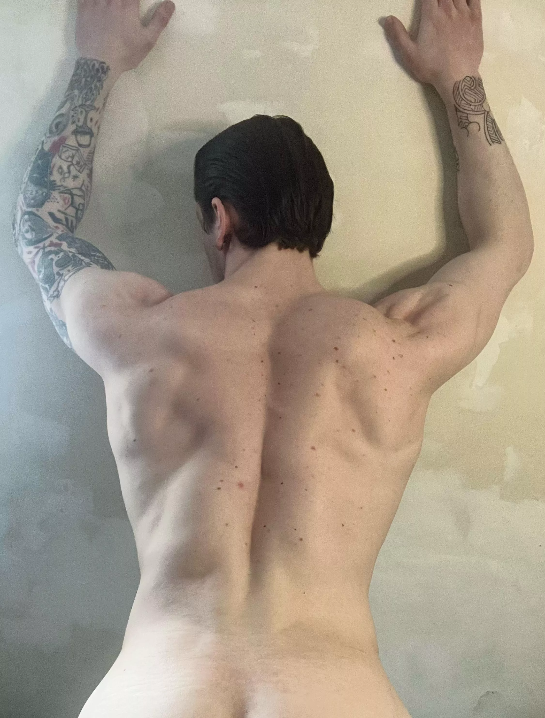 It’s been a long week. Can you give me a back massage bro??