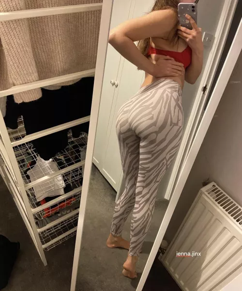 Let’s get squatting! OC