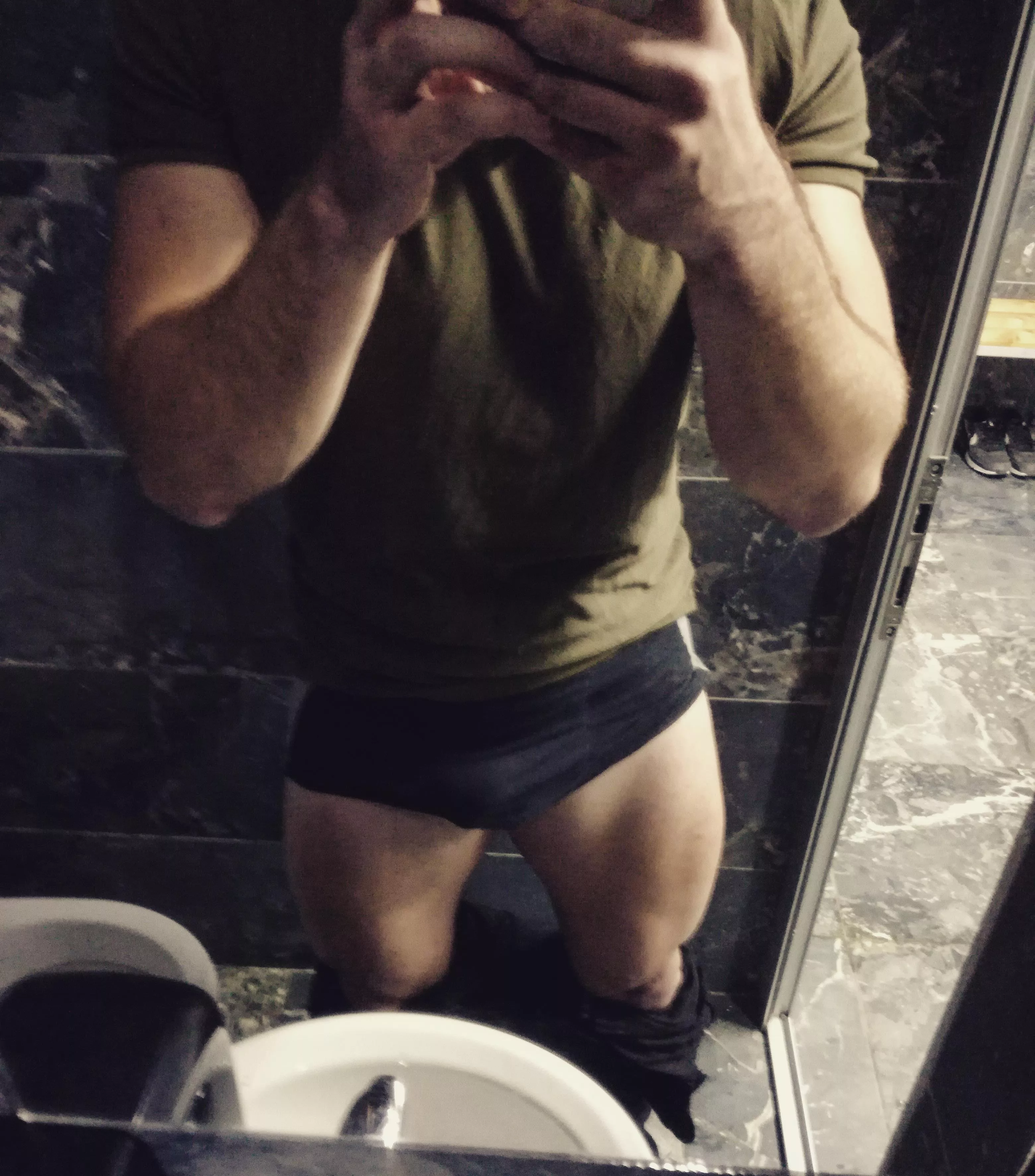 Who'd love to take my underwear after gym ?
