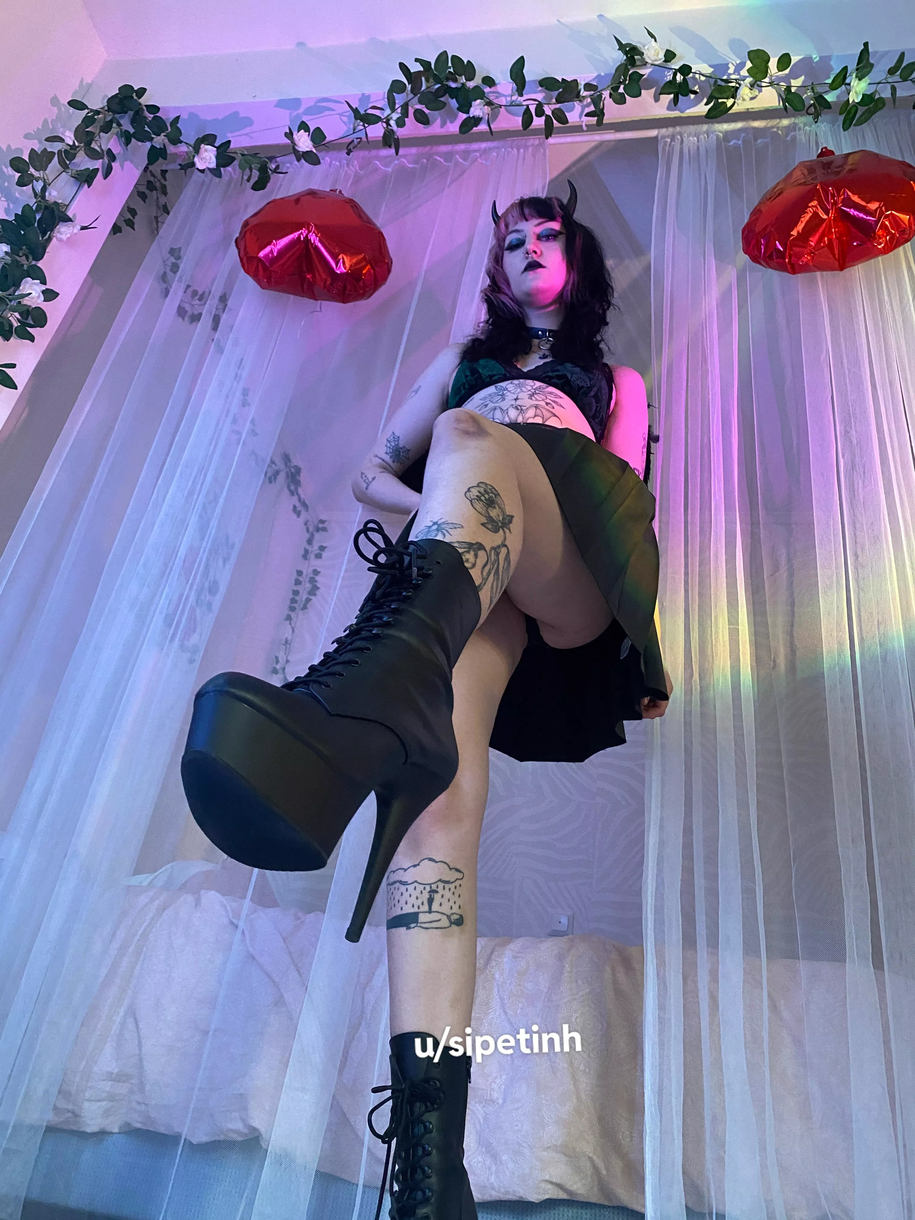 You should only say ”yes goddess”