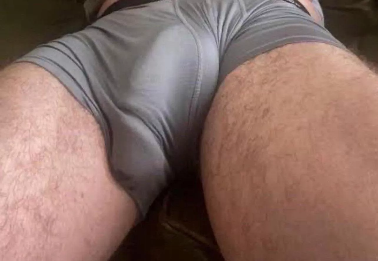 [20] y from Australia horny as fuckkkkk tall dom bulky and hung open minded looking to have some fun into FACE, ASS, and VERBAL so hmu , Snapchat longandhard234 send face pic when added