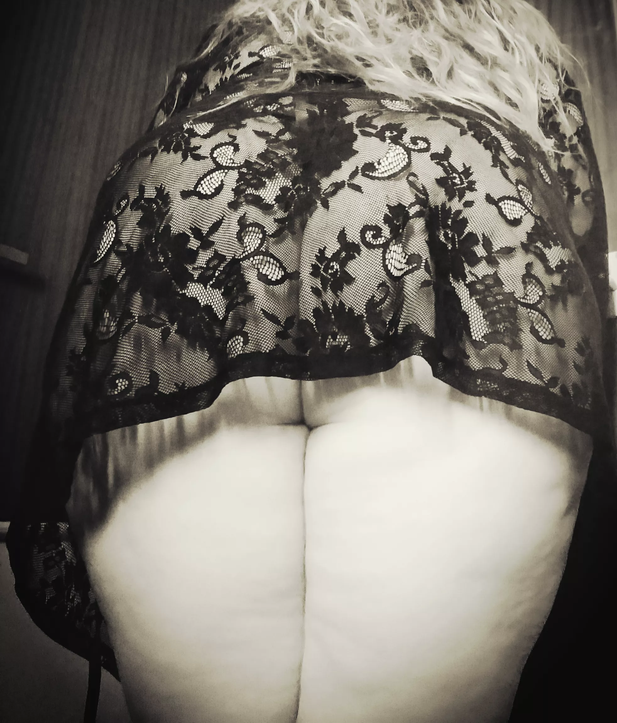 Beauty knows no boundaries, curves included xx