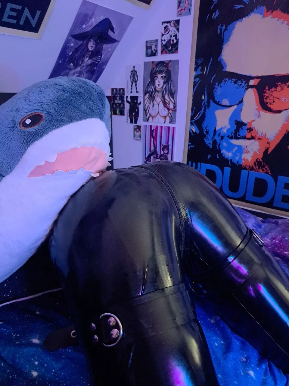 He likes shiny stuff too