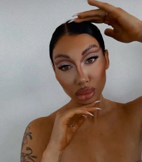 Her bj lips drive me insane