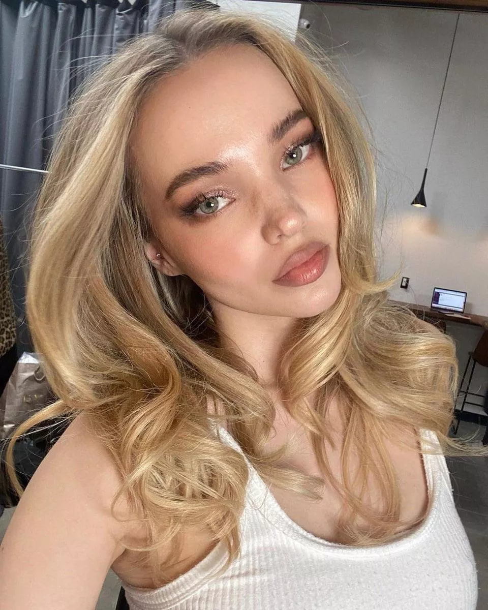 I need to be milked for Dove Cameron