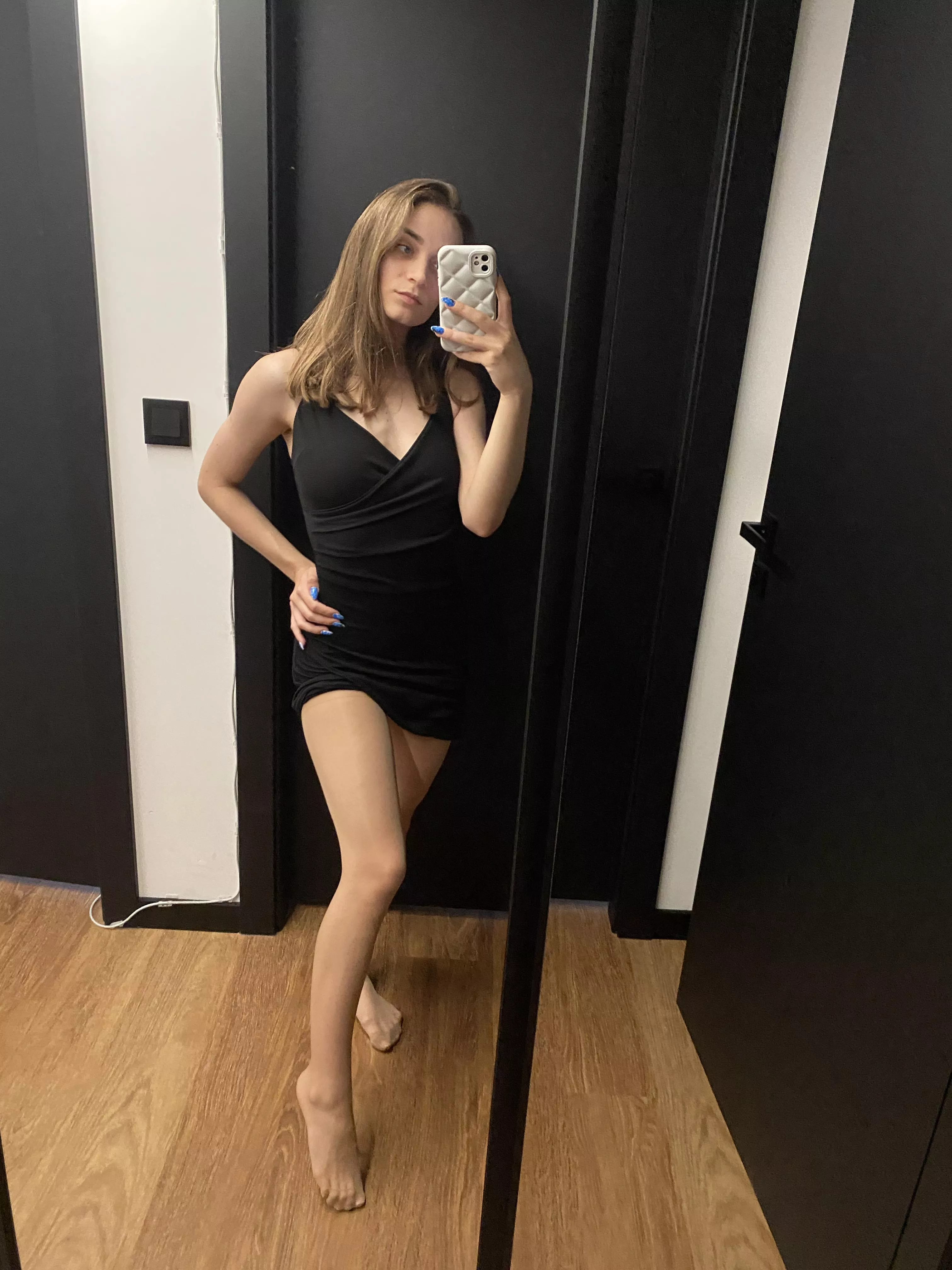 I would like you to guess the color of the underwear, but we already know that I don't wear it :)