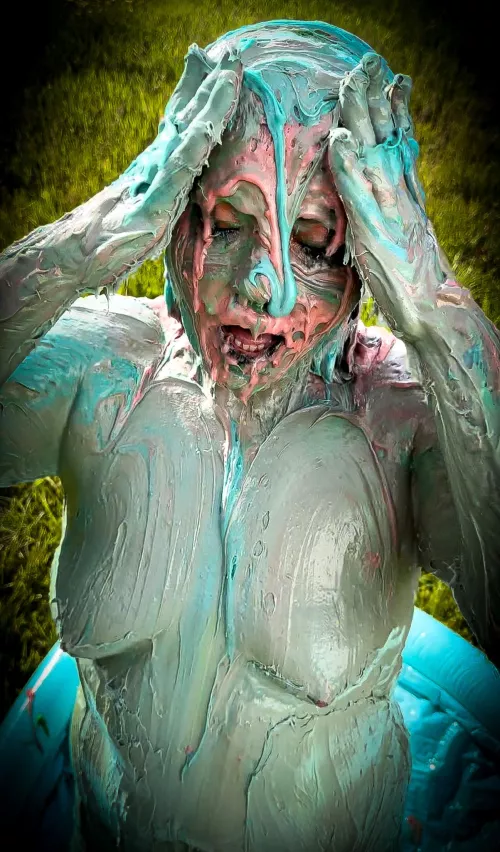 What a feeling 💗💙💚💦