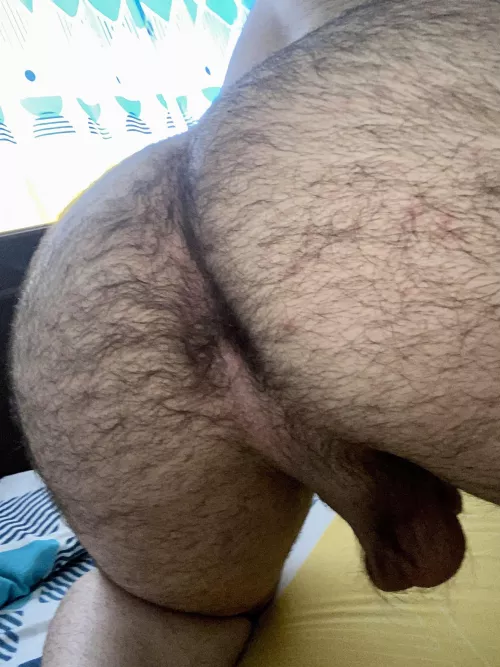 What would u do to me? Would u slide into me? 👀