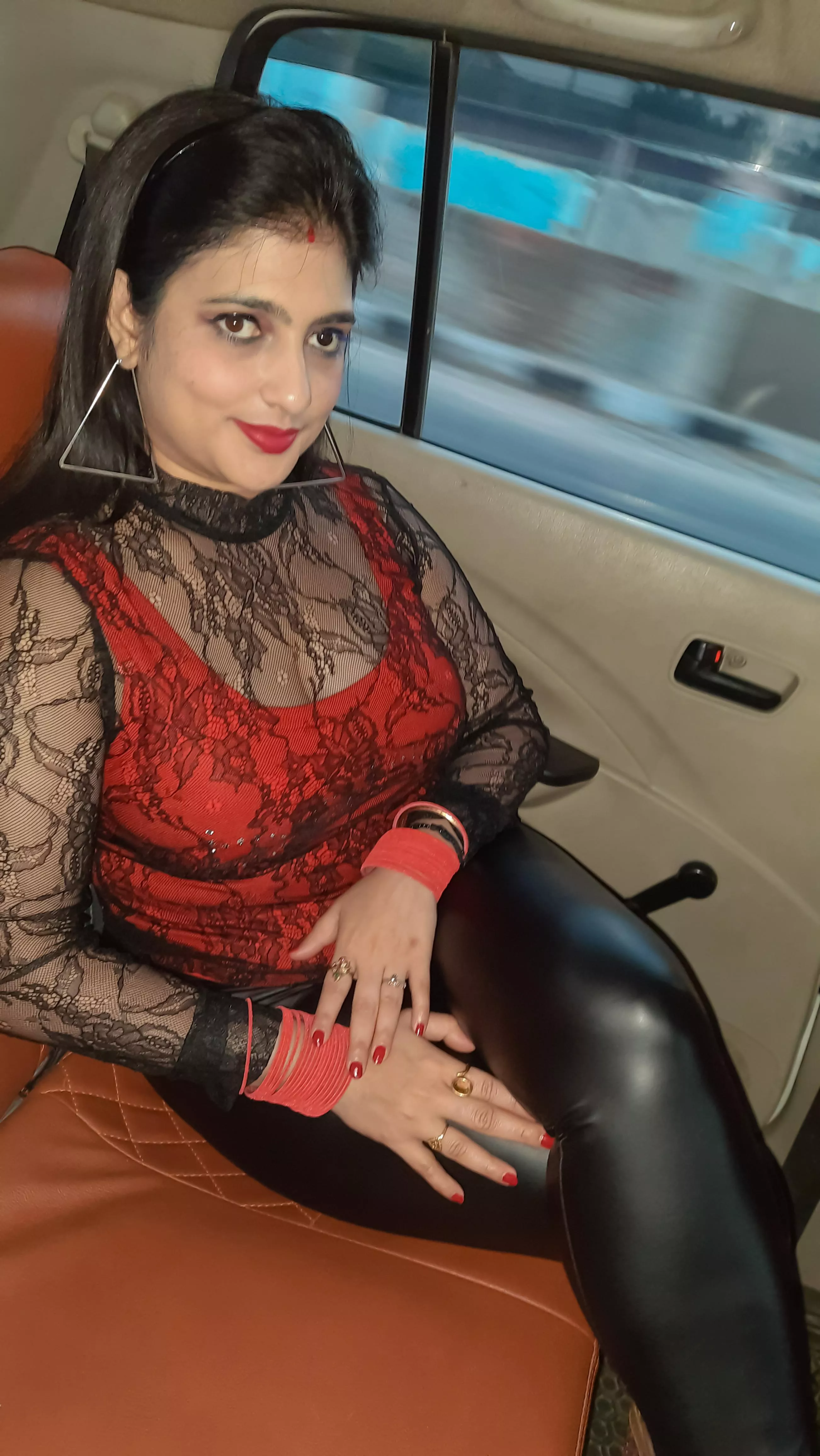 What would you do if you saw me like this in these Latex Leggings?