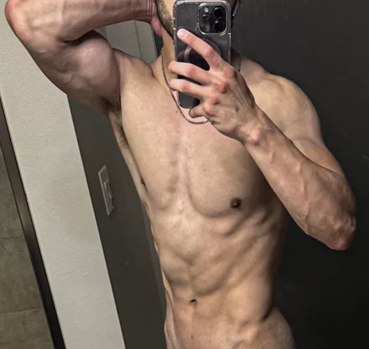 Who loves my forearms?