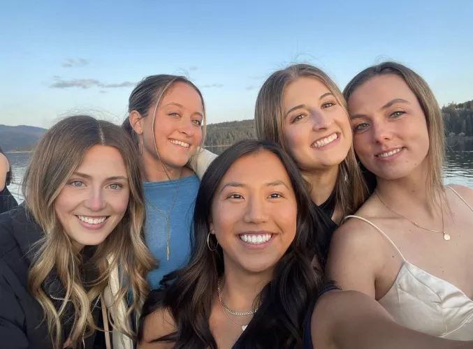 Whose the throat 🐐