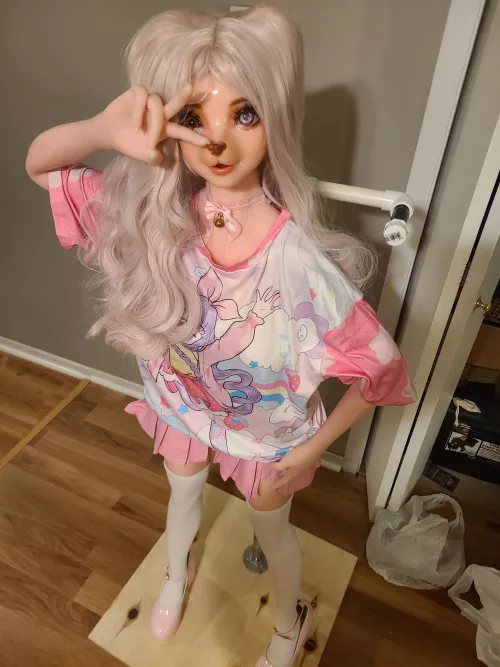 Ari's bubblegum style