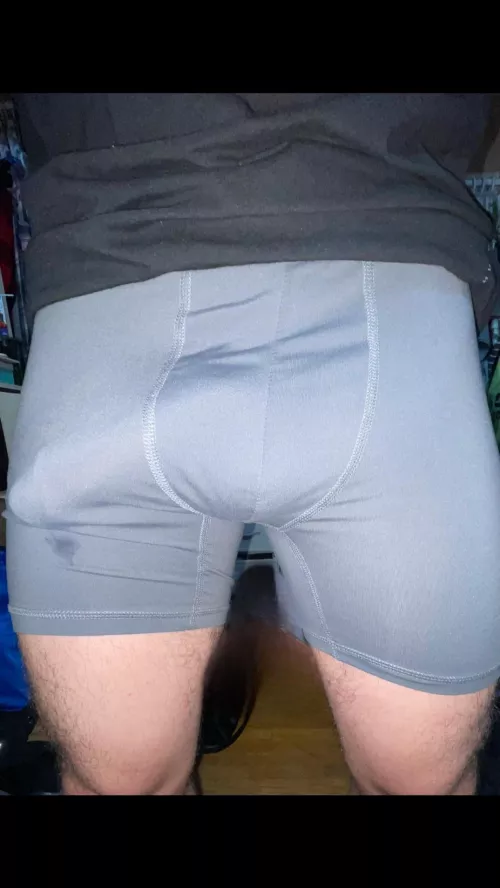 I love the way these boxers hug it