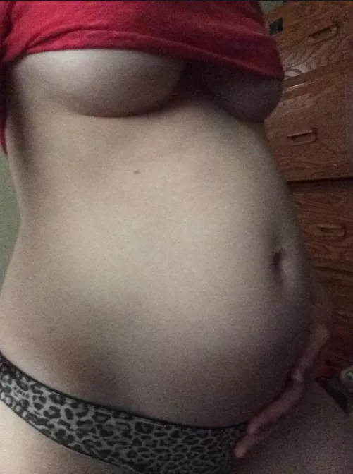 I woke up this morning after gaining 12lbs before: 120lbs now:132lbs I love not playing softball anymore