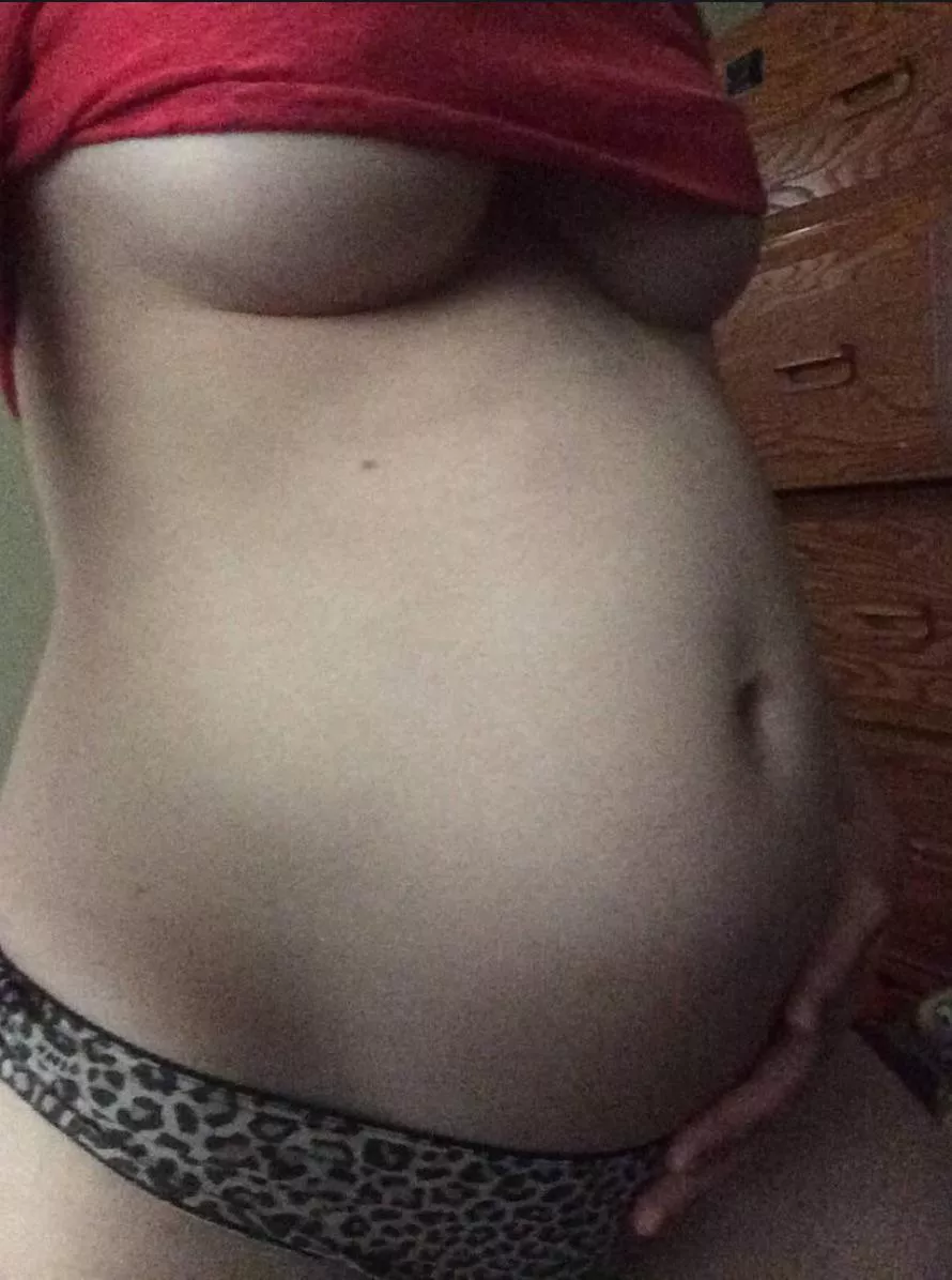 I woke up this morning after gaining 12lbs before: 120lbs now:132lbs I love not playing softball anymore