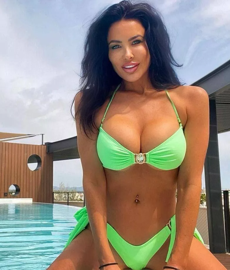 It's a bit small but I like the color