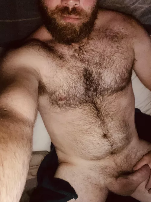 Just out of the shower…who wants to make this 6’5” dadbod dirty again??