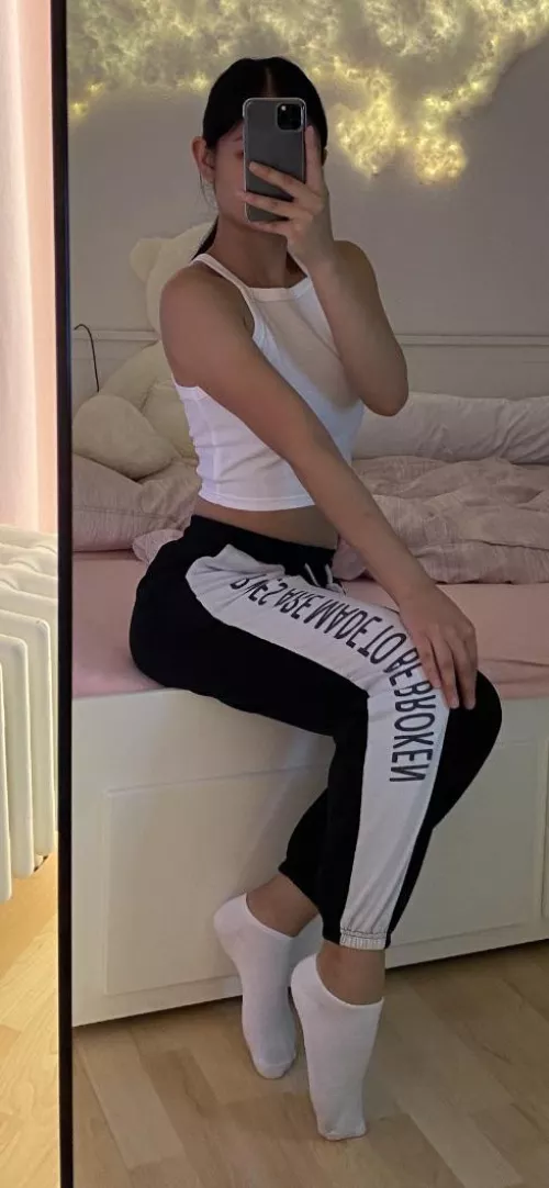 Me. Just waiting casually for u🫶🏻