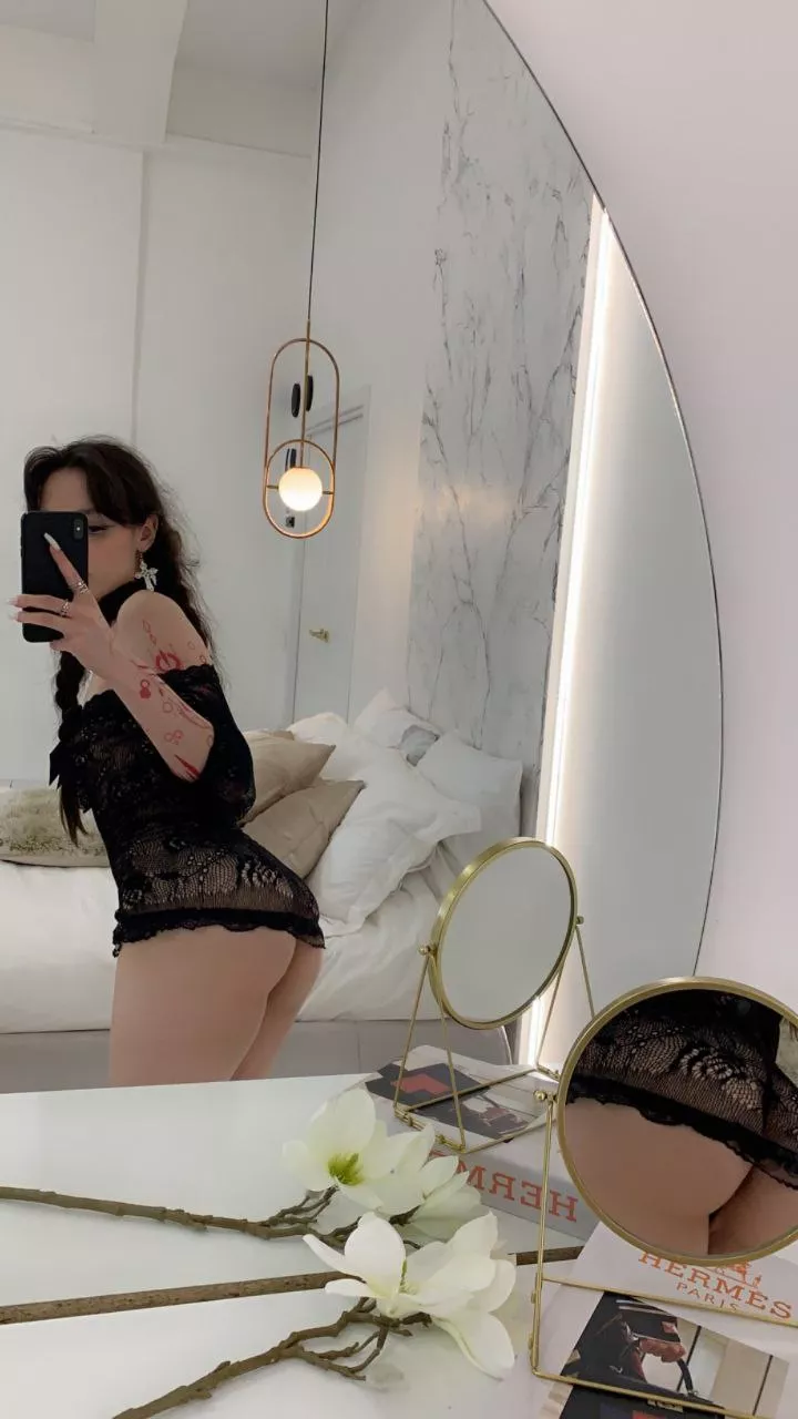 The mirror says I'm the prettiest.