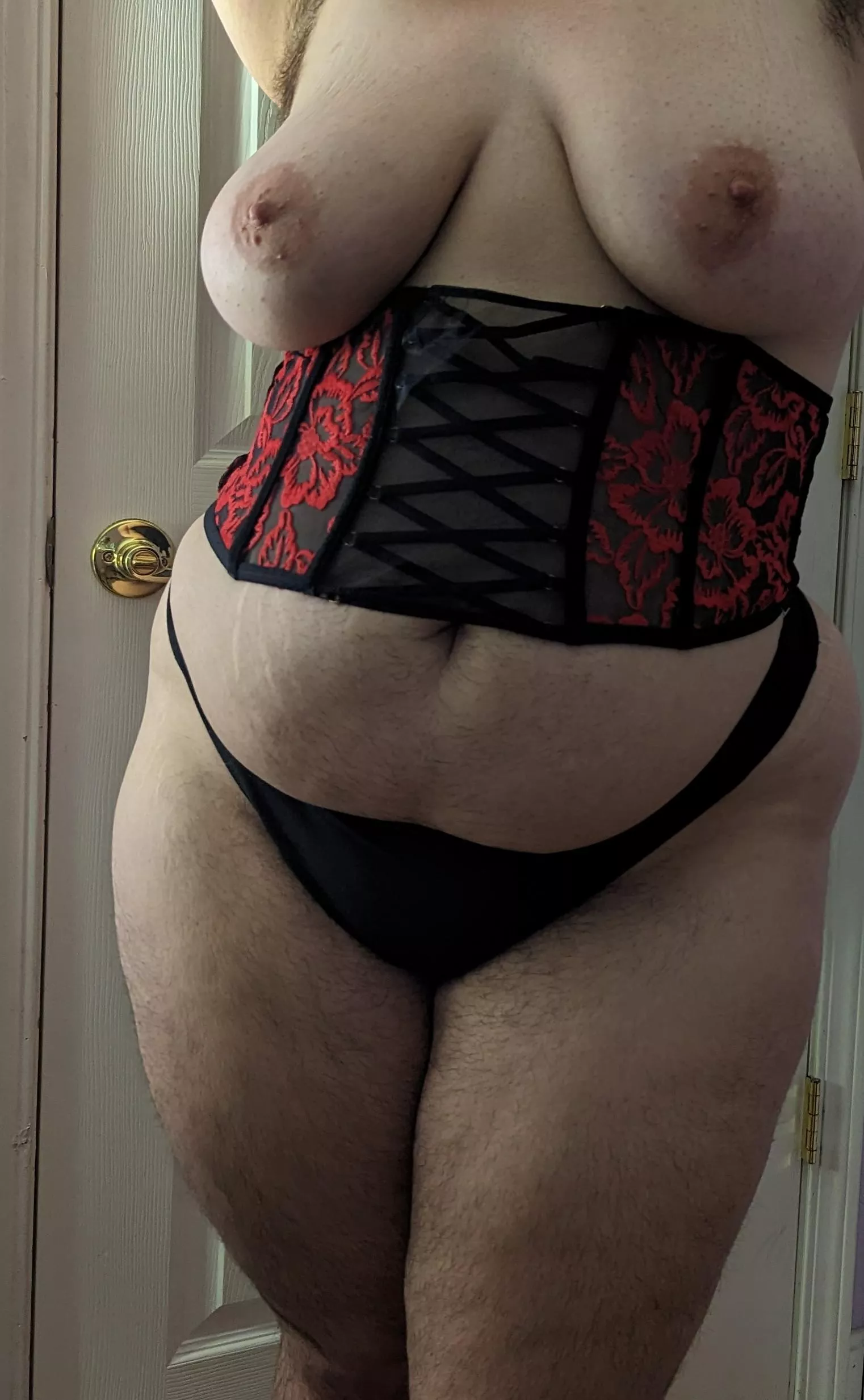 Whose worthy of being my king