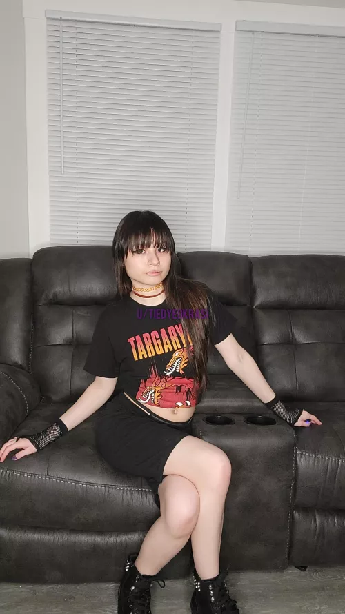 Are you into petite, weird Japanese x Chinese mixed Asians?