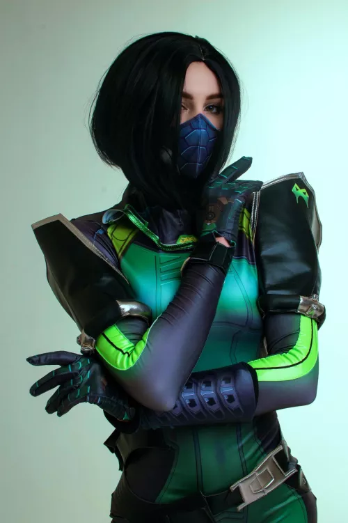 Cosplay Viper by (cosplay_lola) [Valorant]