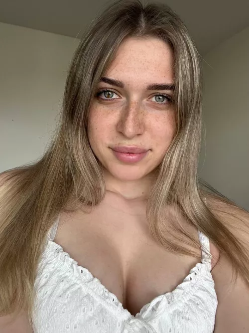 Kiss my lips and my freckles