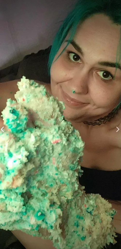 OC: Come Lick Little Queen Phoenix's feet clean! I've smashed my toes into cake pops, now suck them down deep...