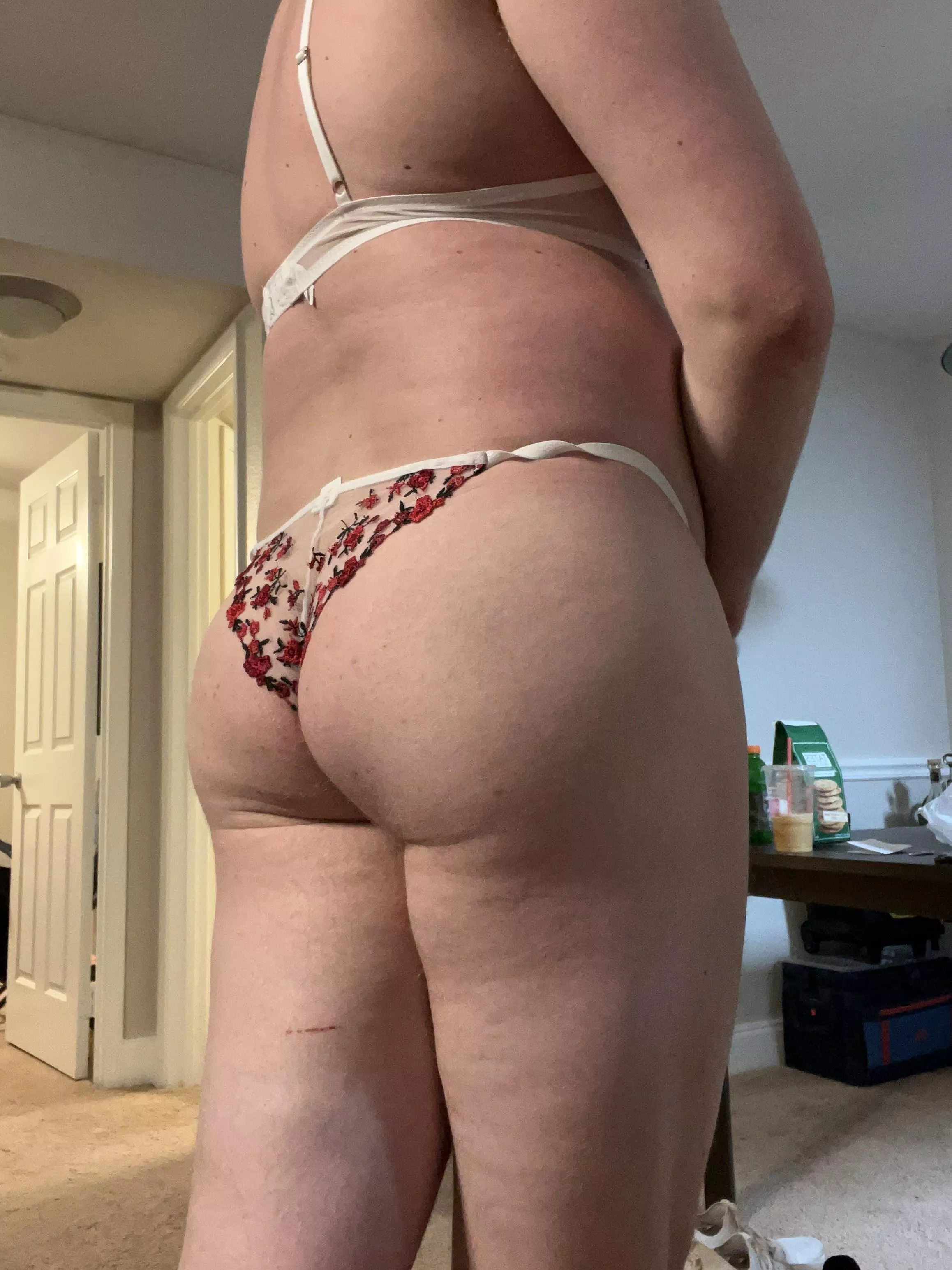 Really like these floral thongs