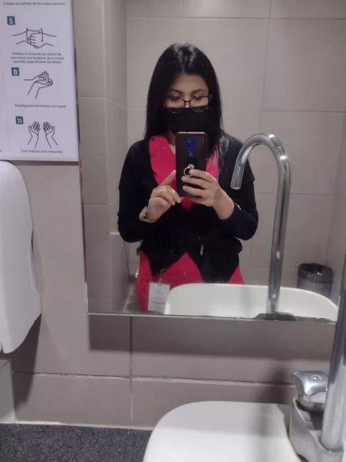 After a very tired day, this scrub is super comfortable