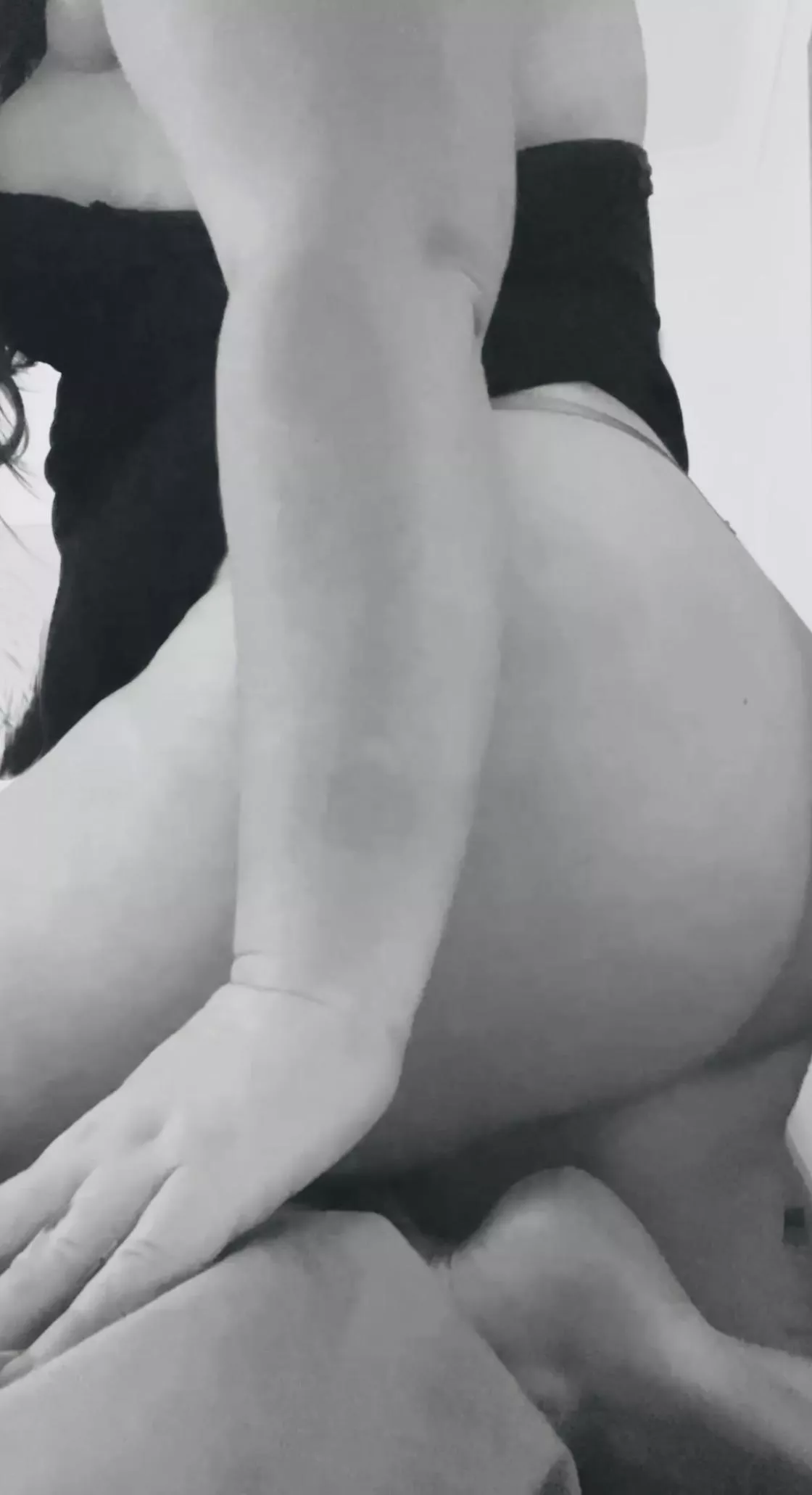 Any men who like the curvy thick wives? 😈🔥