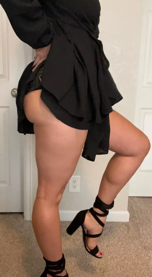 Come see what’s underneath 💕