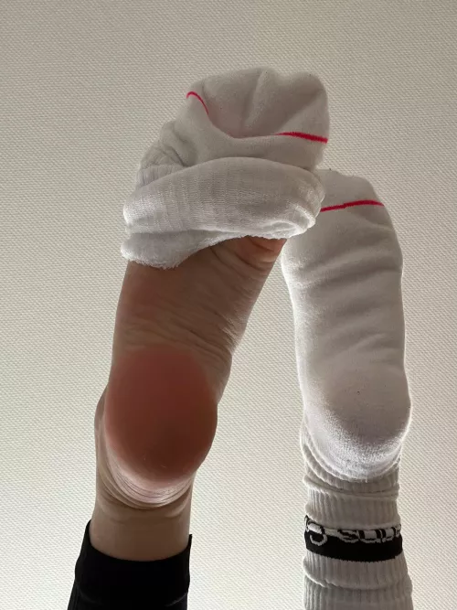 Don’t just stare at me! Let’s play! 😇🥰