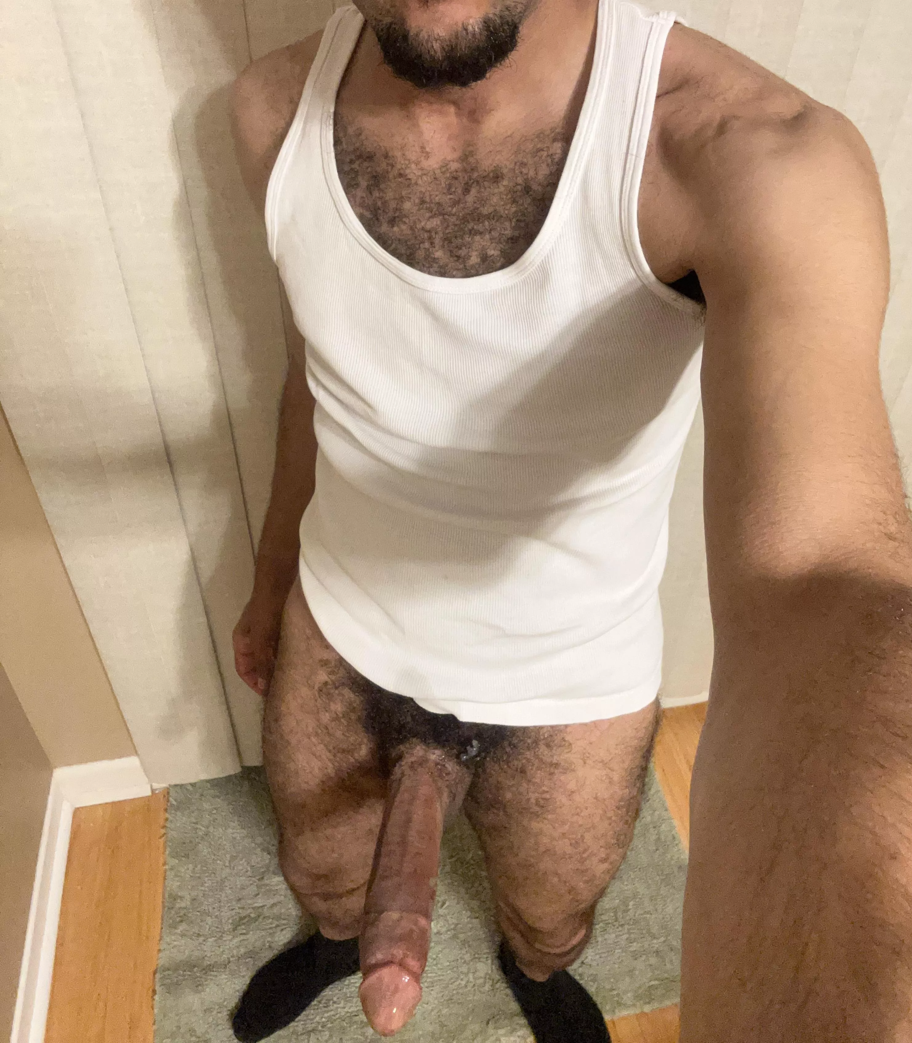 Hairy beast 🥵