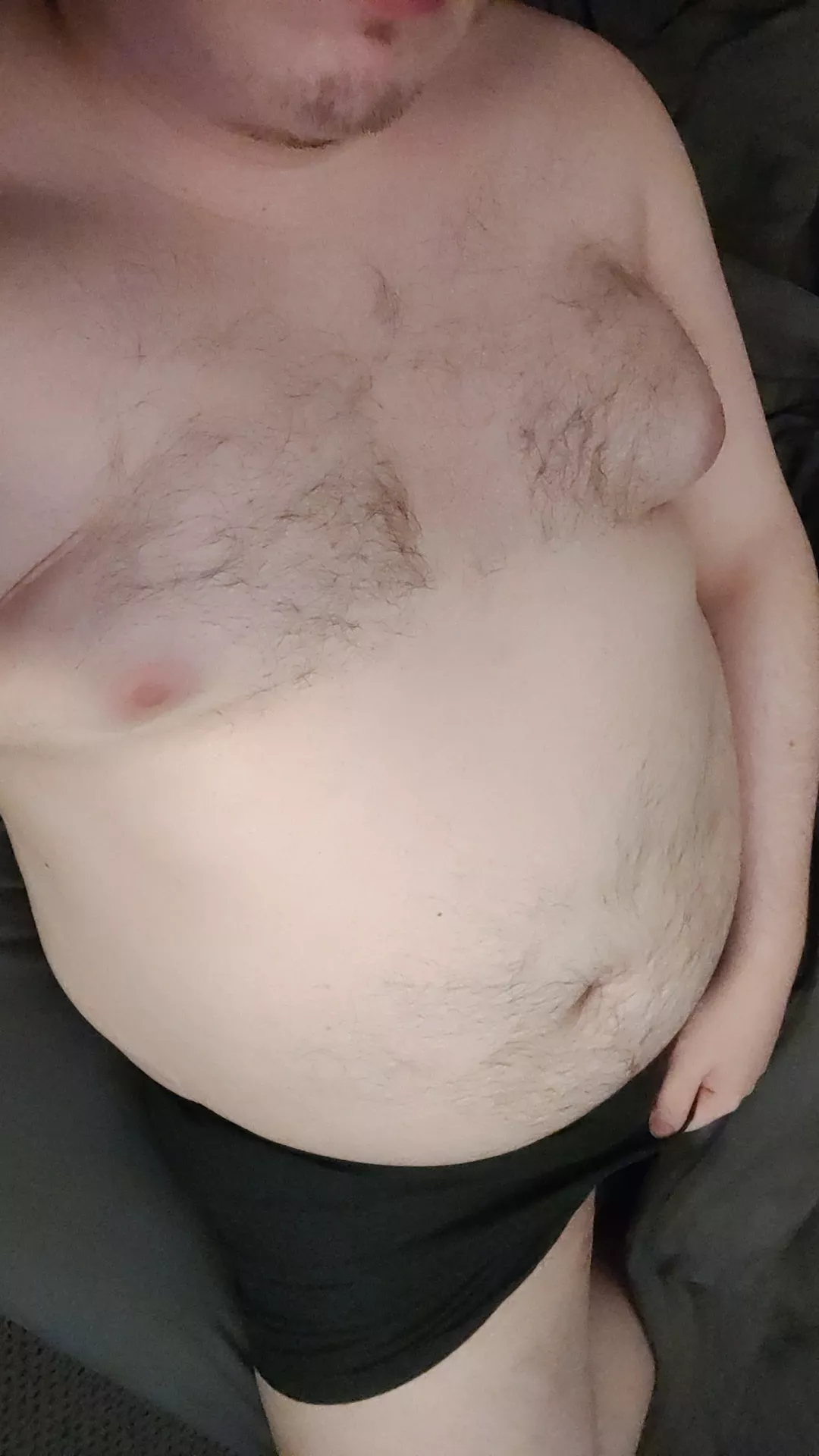 Hey ladies, I heard you like big guys? 😘