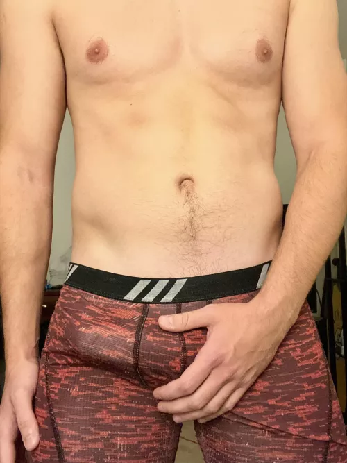 How’s my bulge 😅