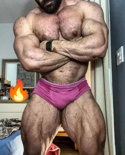 i know you want a muscle daddy [41]
