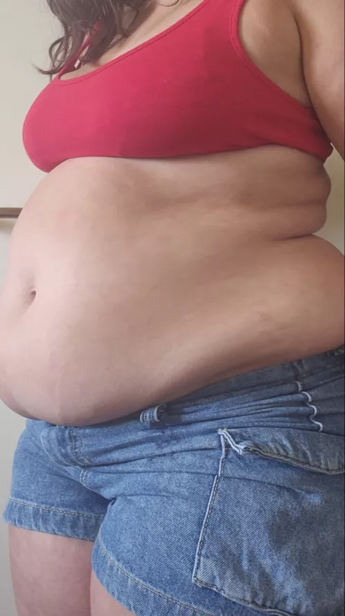 I'll have to change pic taking location, my camera can't take in my whole body from short distances...