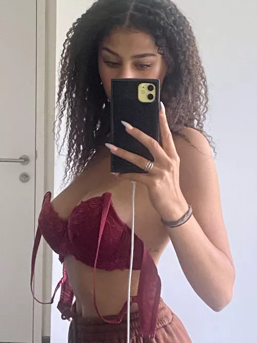 It’s about to fall off 🫣