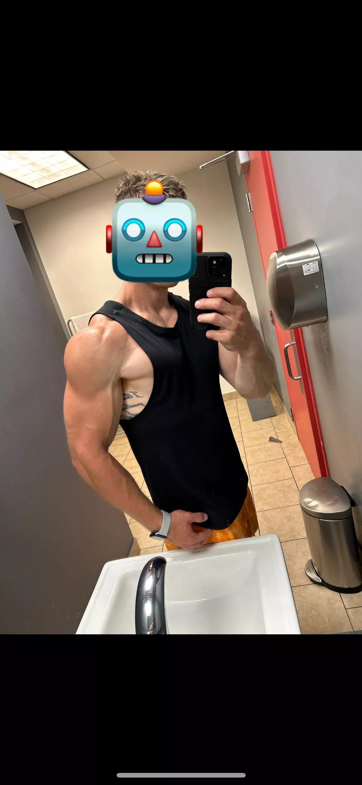 [m]y shoulder definition