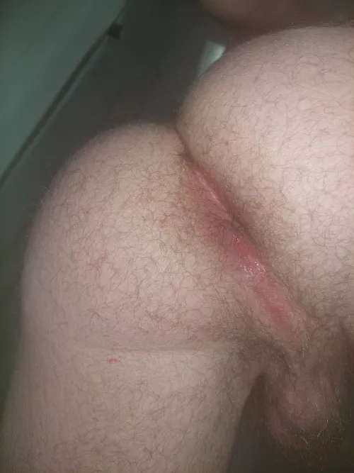Steamy post shower ass pic