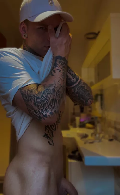 suck or fuck?😇😈