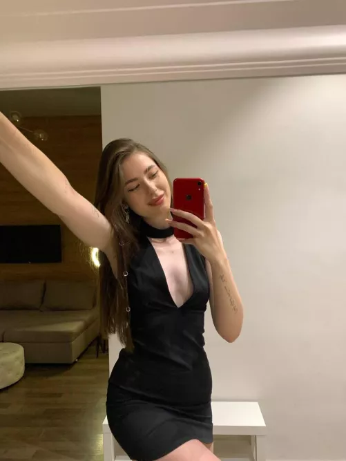 this dress is a bad influence on me 😈