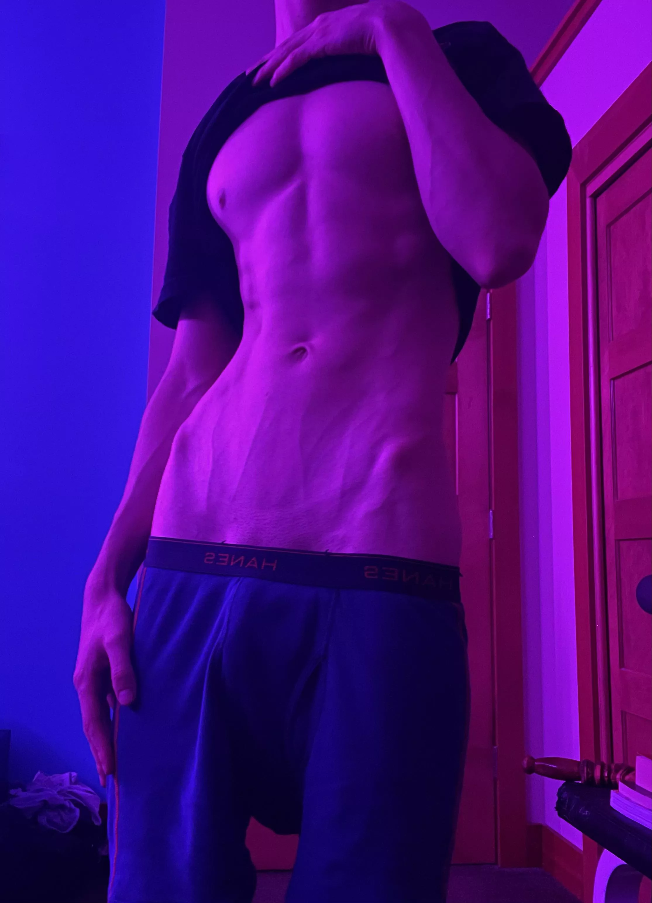 what do u think of my body? :3