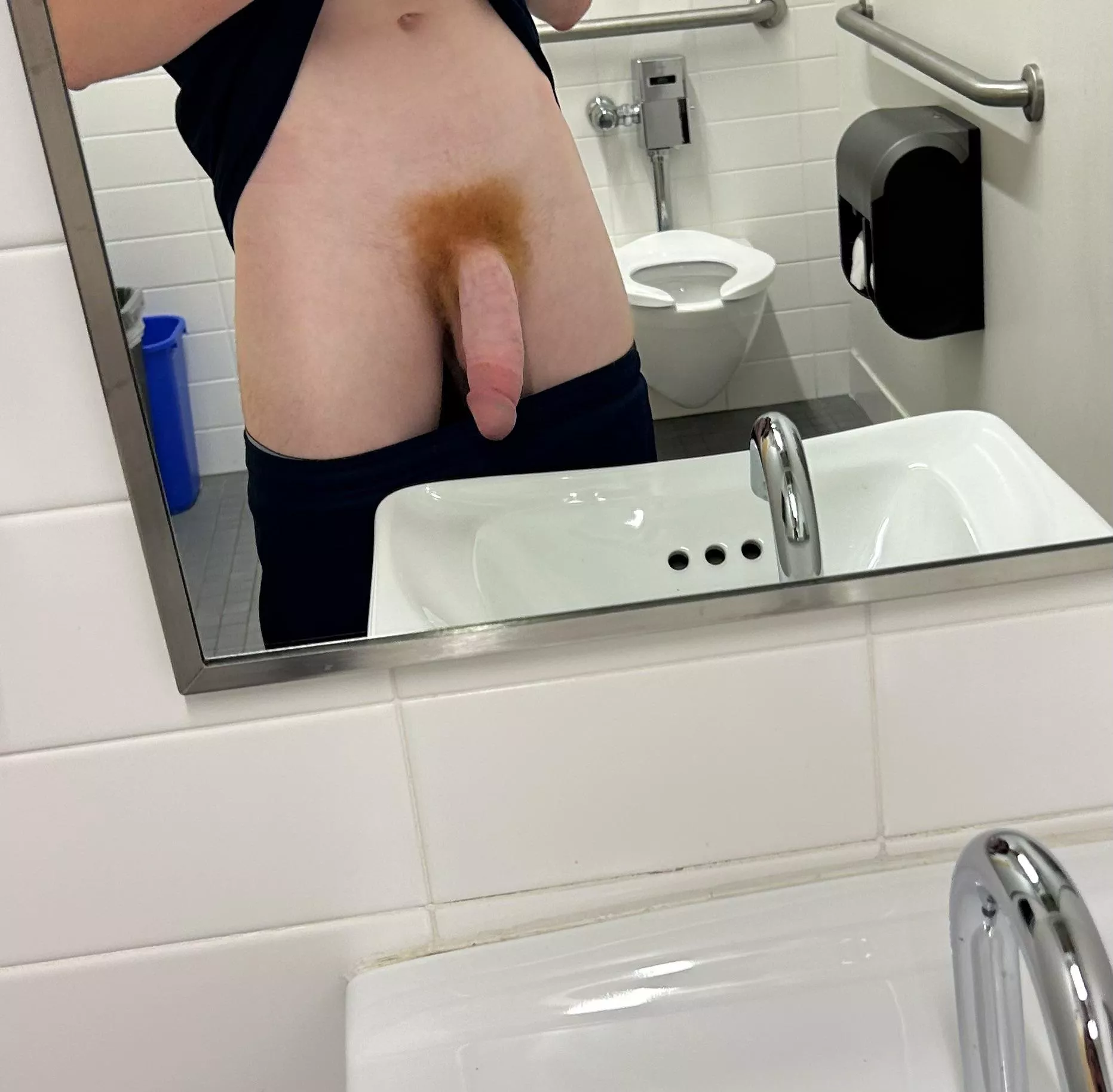 Who likes younger gingers?