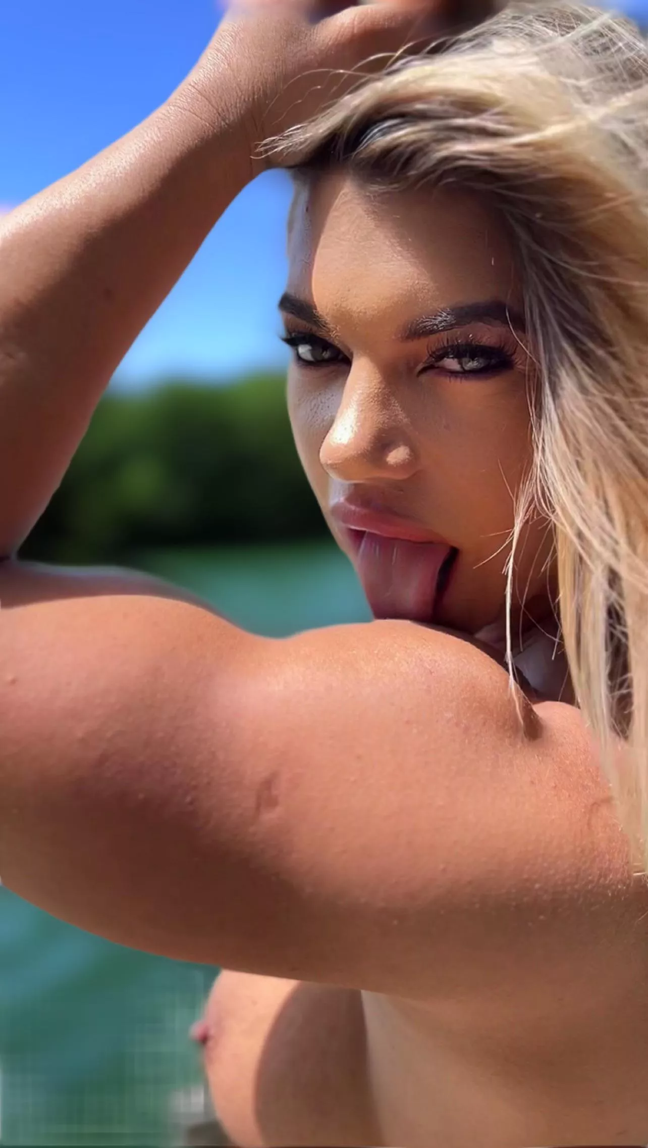 Yummy, wanna taste me?