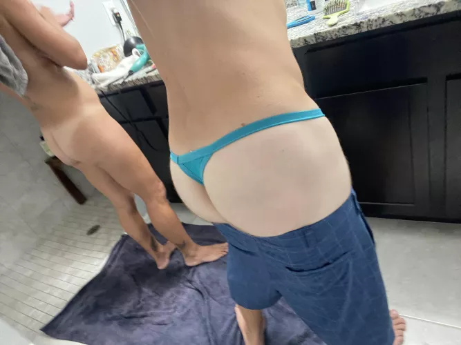 A supportive wife is right by ur side…